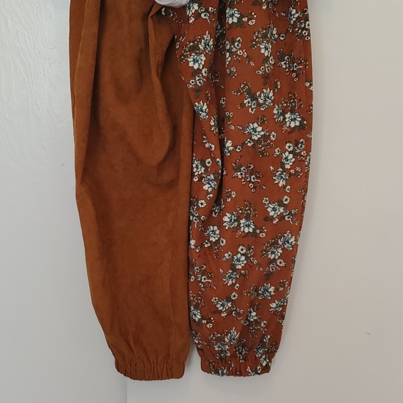 Sold - Picture 2 of 2